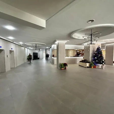 La Colina Торремолінос